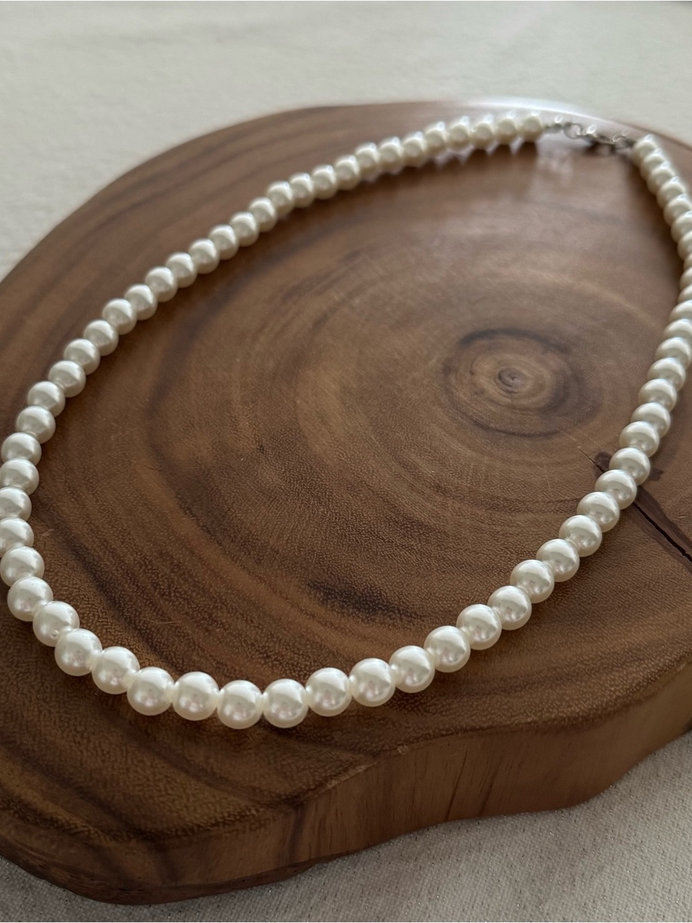 3/$40 NWT Imitation Pearl Necklace